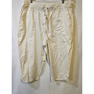 Lane Bryant Women's Capri Pants Size 16/ Inseam 20"
